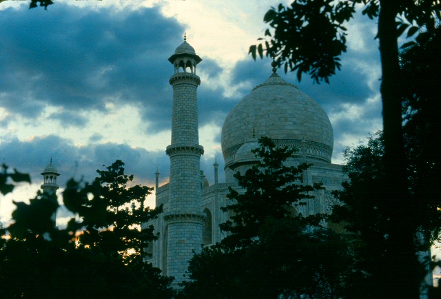 taj-mahal-4.jpg, 105 KB
